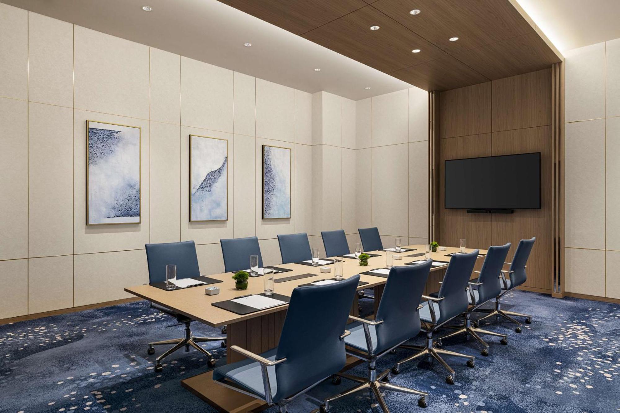 فندق Doubletree By Hilton Toyama Station المظهر الخارجي الصورة