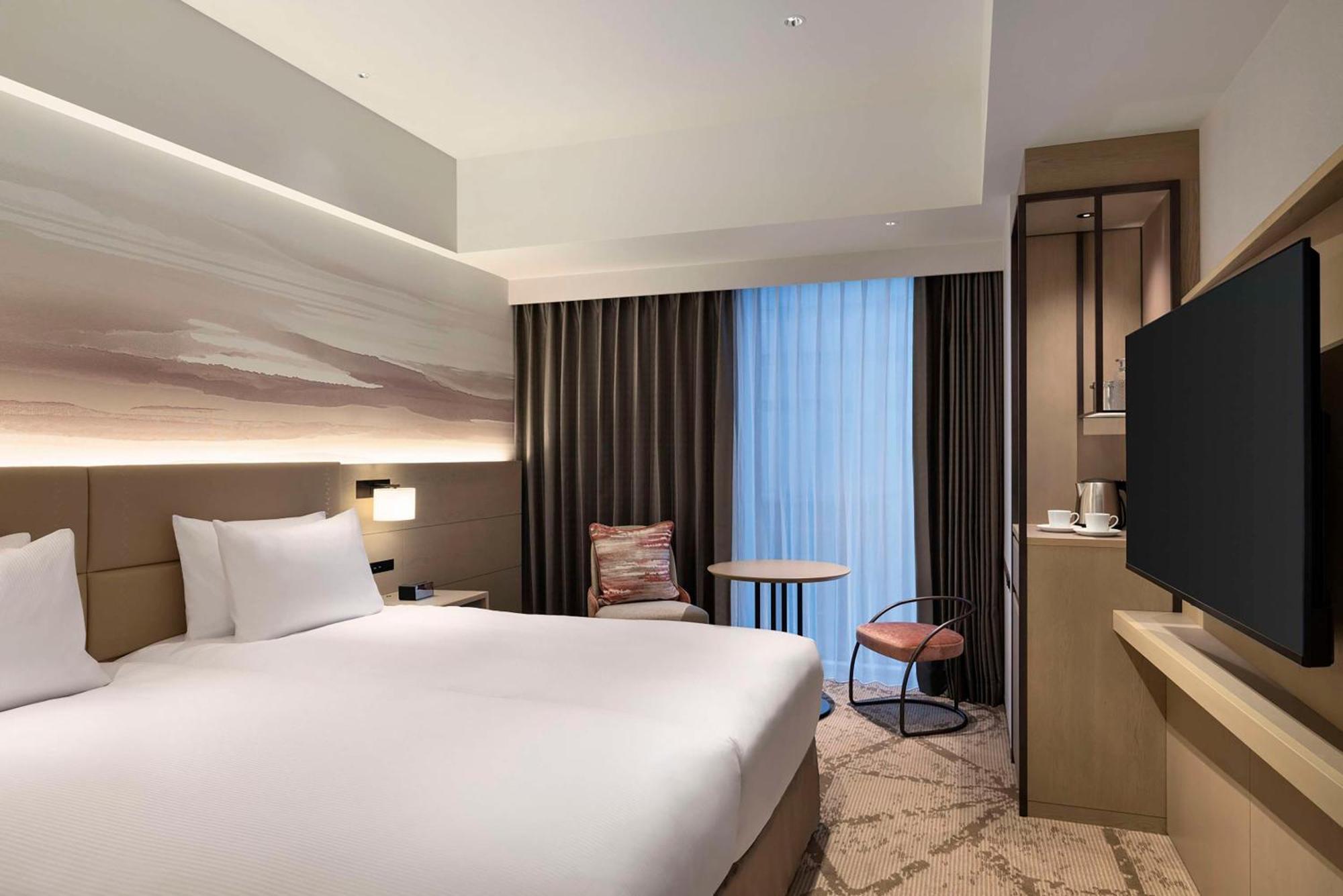 فندق Doubletree By Hilton Toyama Station المظهر الخارجي الصورة