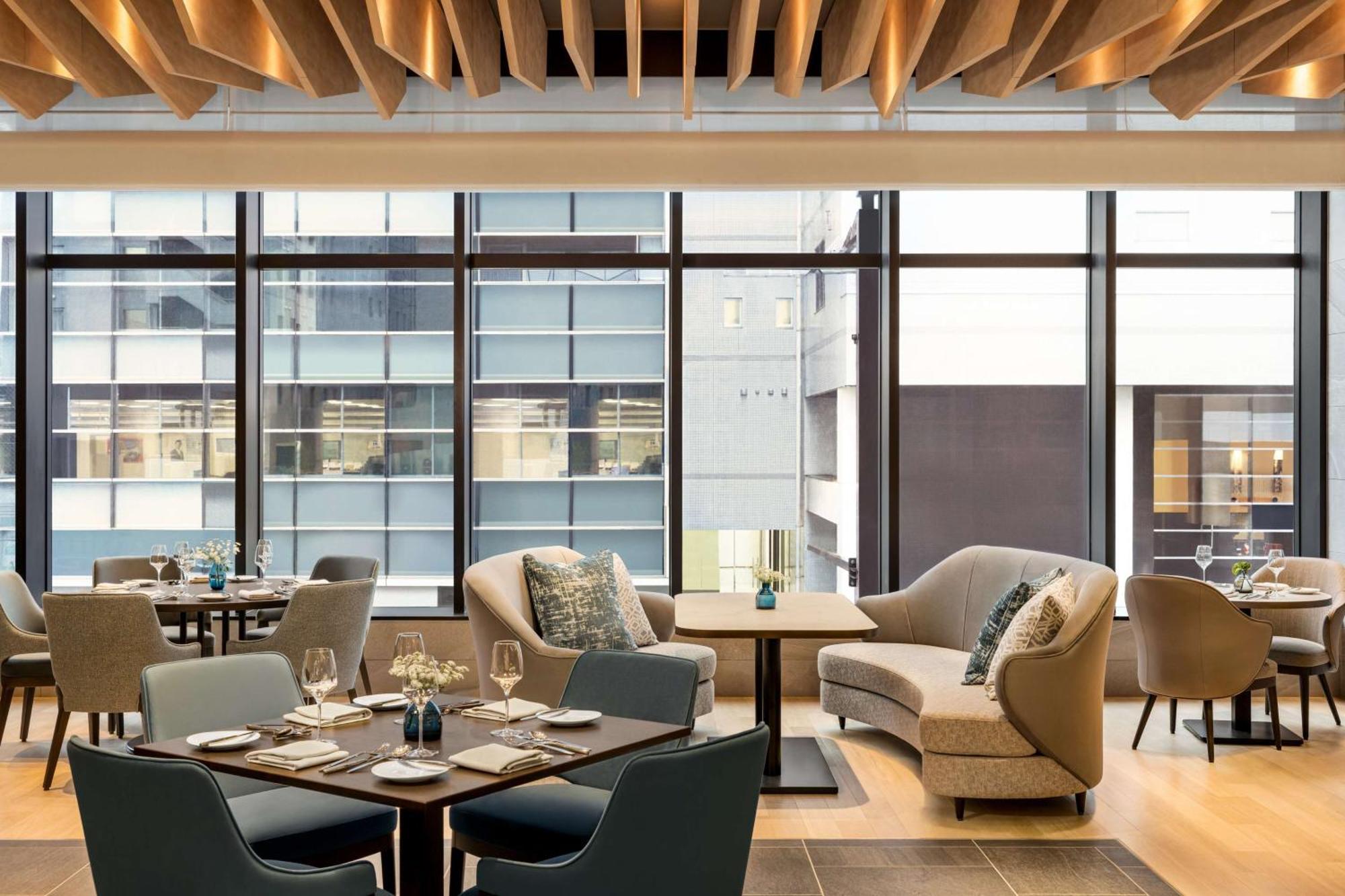 فندق Doubletree By Hilton Toyama Station المظهر الخارجي الصورة