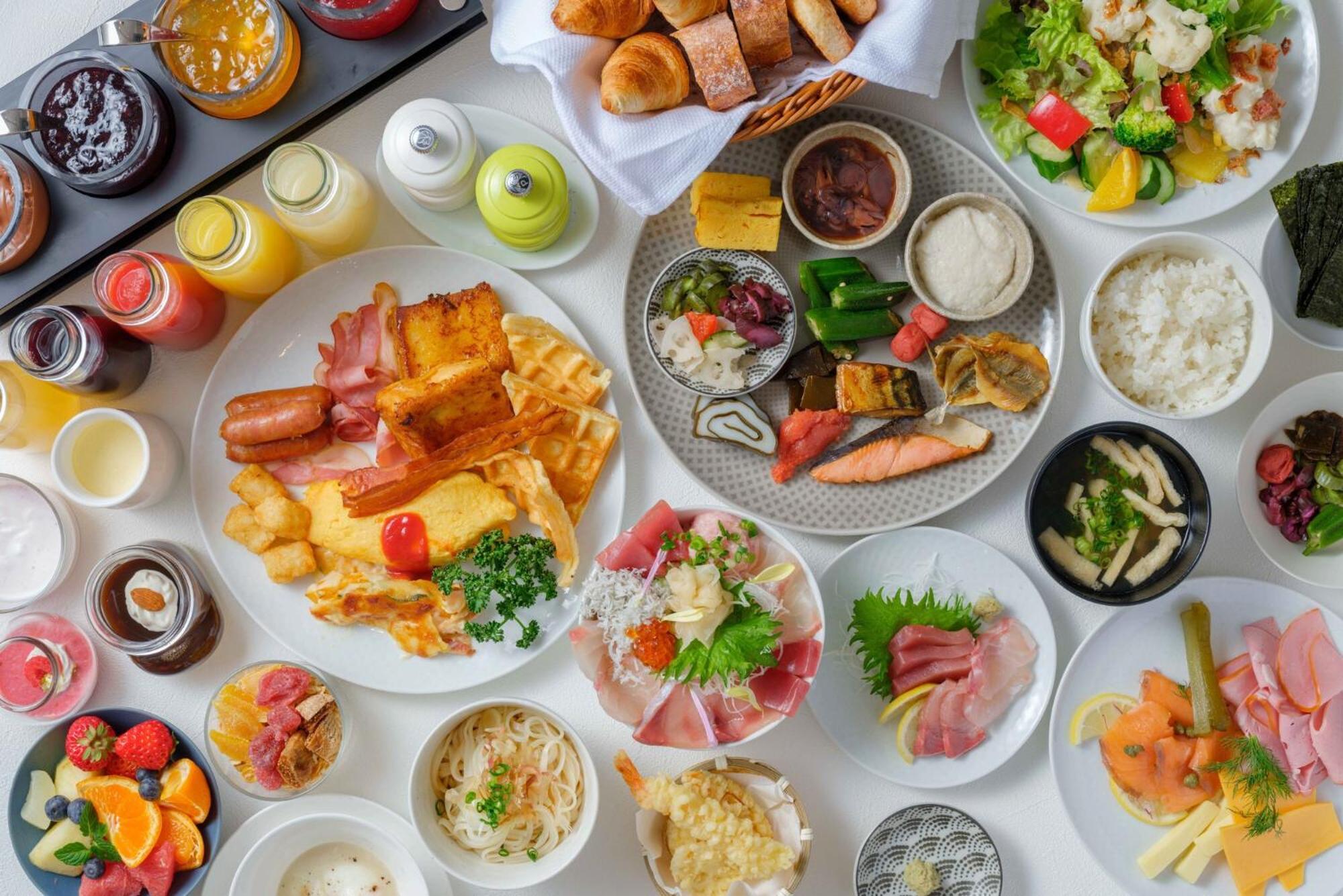 فندق Doubletree By Hilton Toyama Station المظهر الخارجي الصورة